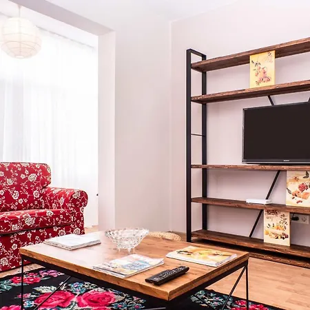 Cozy Flat Near Harem Shore And Popular Attractions In Uskudar Apartment