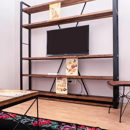 Cozy Flat Near Harem Shore And Popular Attractions In Uskudar Apartment